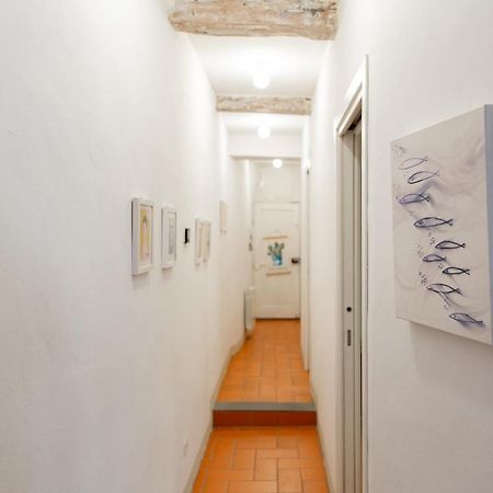 Graceful Apartment In The Heart Of Флоренция Екстериор снимка